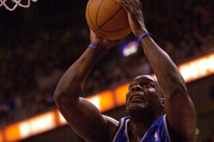 Shawn kemp pleads guilty 2nd degree assault shooting incident