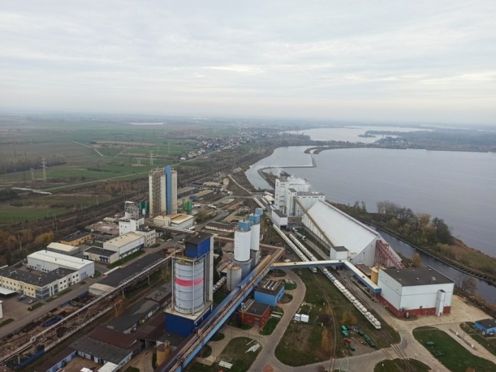 Czech court rules 18 bln nuclear power plant deal with khnp can go ahead