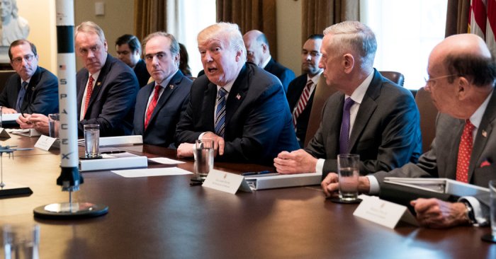Trump’s new tariffs take aim at heart of the U.S. economy: Consumers ... Trump tariffs court rulings