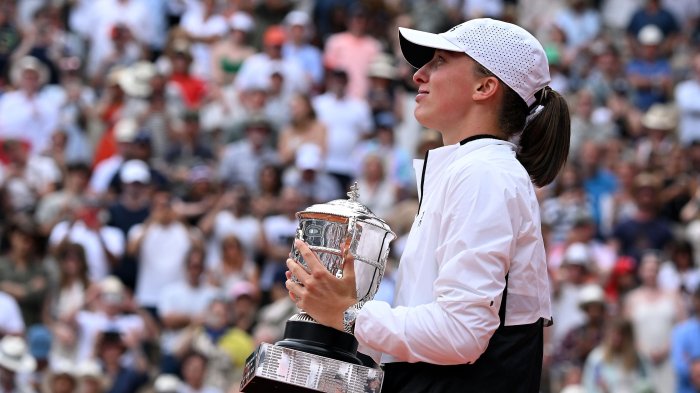 Swiatek Overcomes Muchova to Win Another French Open - The New York Times Swiatek wants equal treatment women french open schedule remains focus