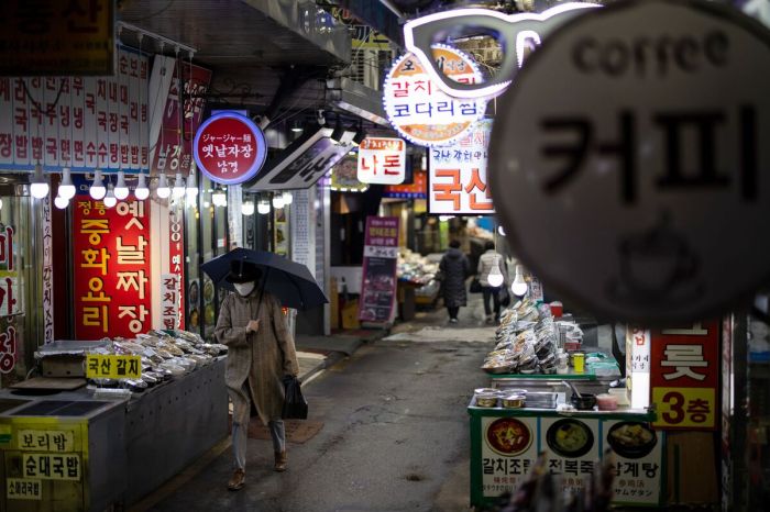 South Korea’s Inflation Eases to 19-Month Low - WSJ South korea president calls measures respond rising prices