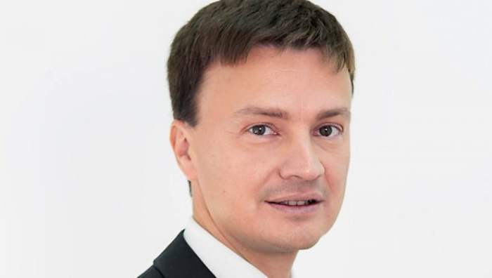 Us funds calvert nyc comptroller back mediobancas bid banca generali