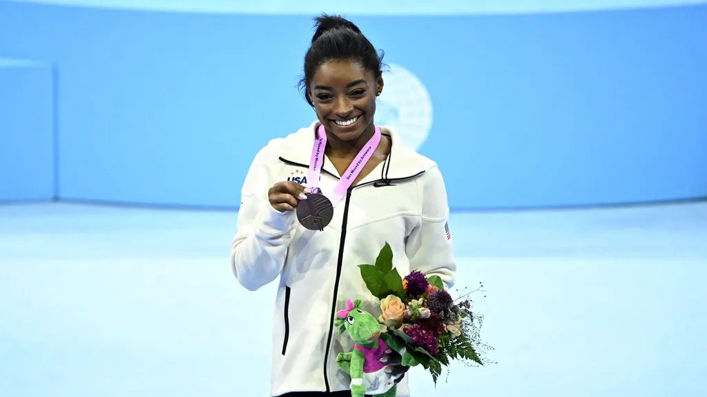 Photos: Simone Biles ends gymnastics world championships with 4 gold medals Simone biles gymnastics time100 impact award