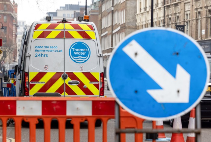 Thames Water Races to Secure Equity Investment as Debt Rises - Bloomberg Thames water creditors see short closing window rescue company