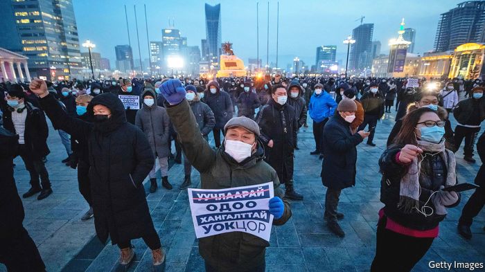 Mongolian prime minister submits resignation after COVID-19 protests ... Mongolian pm resigns after losing parliament backing street protests