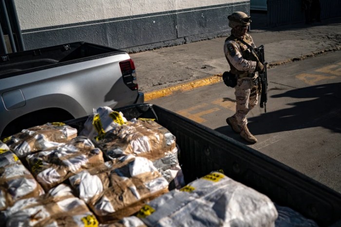 Us pushes mexico prosecute politicians with ties drug cartels