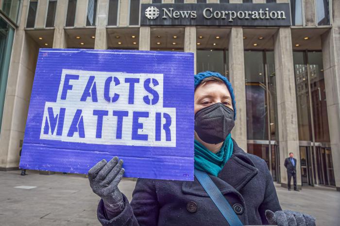 There’s no such thing as ‘alternative facts’. 5 ways to spot ... Facts dont matter misinformation essay