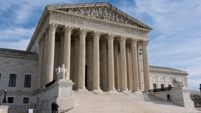 Supreme Court to hear arguments on ending birthright citizenship ... Birthright citizenship supreme court injunctions