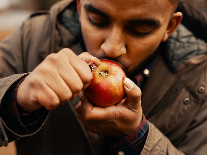 The Apple Story is Fake you know : r/physicsmemes Smoke true story apple