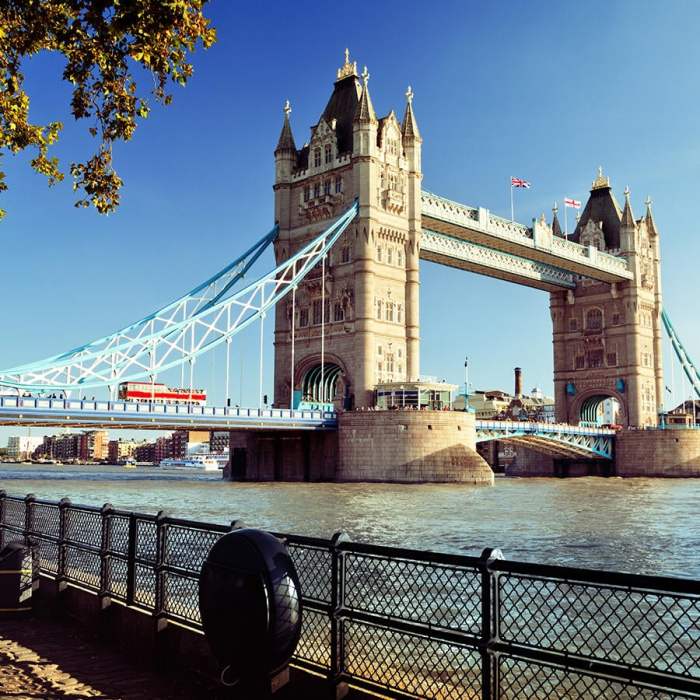 London Bridge | atelier-yuwa.ciao.jp London stocks mixed markets brace ecb rate decision