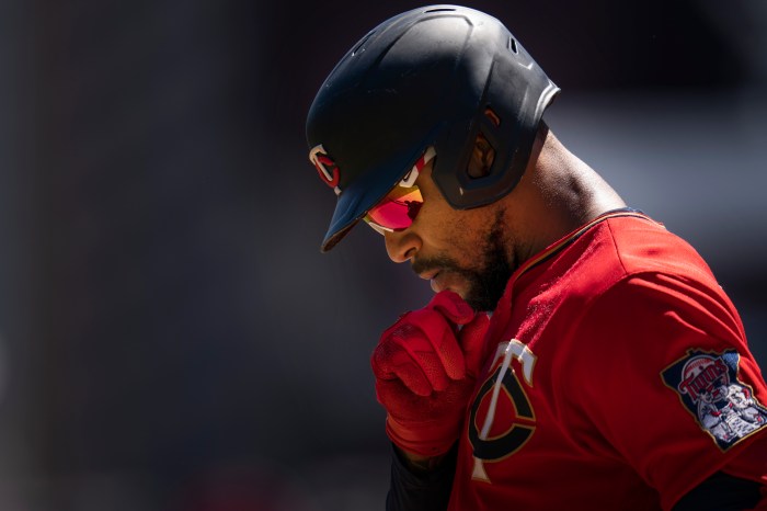 Breaking Byron Buxton - Minnesota Twins - Articles - Homepage - Twins Daily Twins reinstate cf byron buxton concussion il