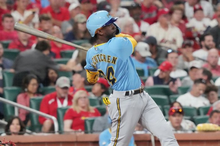 Pittsburgh Pirates' Andrew McCutchen Stands Alone in Team History ... Andrew mccutchen climbs pirates hr list win over marlins