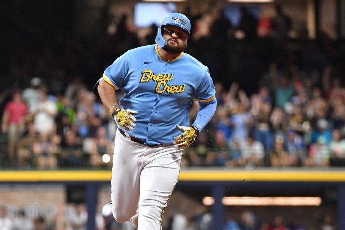 Brewers 7, Padres 3: Brewers Stretch Streak To Six - Brewers - Brewer ... Padres look rebound get back track brewers