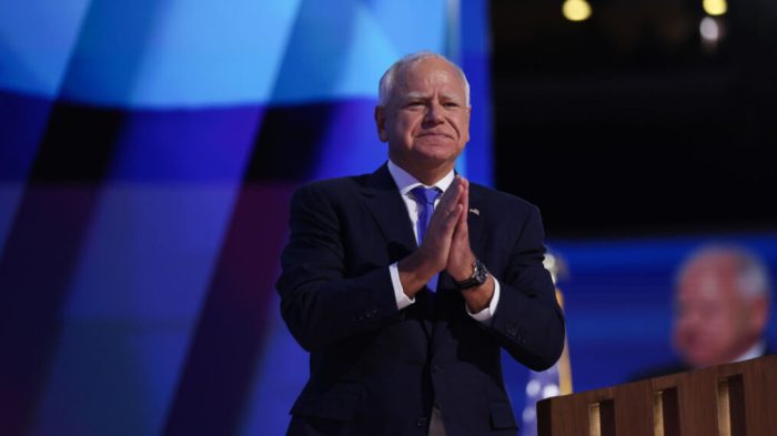 Tim Walz’s weak debate performance leaves the Trump-Vance ticket ... Tim walz speech democrats meaner donald trump bully analogy