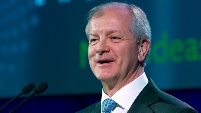 Cenovus Energy CEO Alex Pourbaix to step down | Financial Post Us still dependent canadian oil despite trumps claims cenovus ceo says
