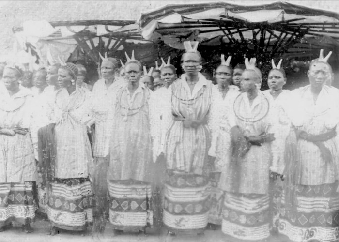 Woman King True Story Hotsell | lightningbikes.com Untold the liver king true story netflix