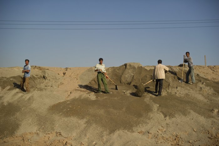 Automakers' drive to avoid China's EV rare earth dominance gathers ... Auto companies face shortages due chinas rare earth restrictions