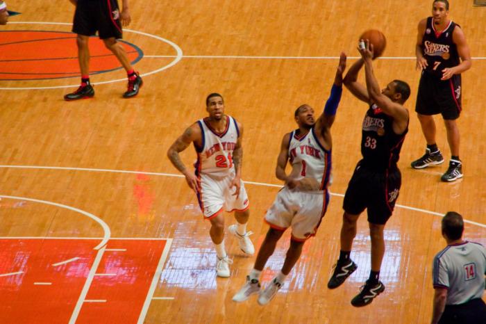 Lawyers Are Back in Madison Square Garden After Facial Recognition Ban ... Madison square garden ex knicks star fight over lawyer fees
