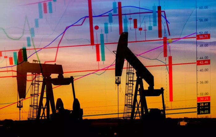 Gulf Stock Markets Tumble Again on Oil, Economic Jitters - WSJ Gulf bourses green oil prices rise