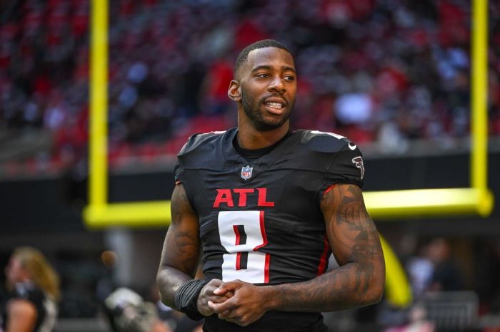 Kyle Pitts injury update and return timeline Falcons te kyle pitts dealing with undisclosed injury