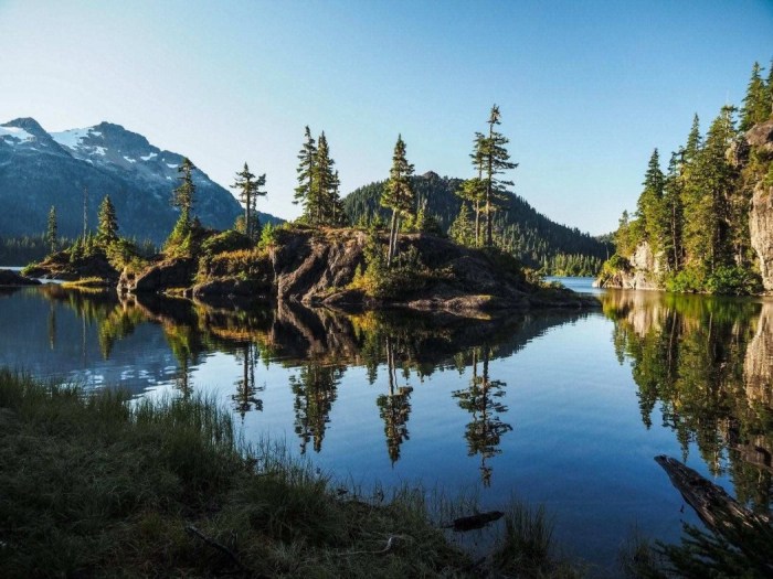 15 Incredible Places to Visit in Western Canada - A World to Travel Canada announce new security defence investment plan globe mail reports
