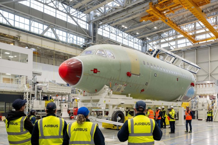 Airbus A330-300 picture #04 - Barrie Aircraft Museum Airbus can hit delivery goal despite delays jetmaking ceo says