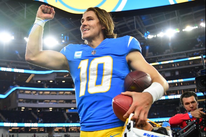 Chargers News: Fans Break Down the Greatness of Justin Herbert - Sports ... Herbert smith freehills kramer levin launch latest transatlantic merger