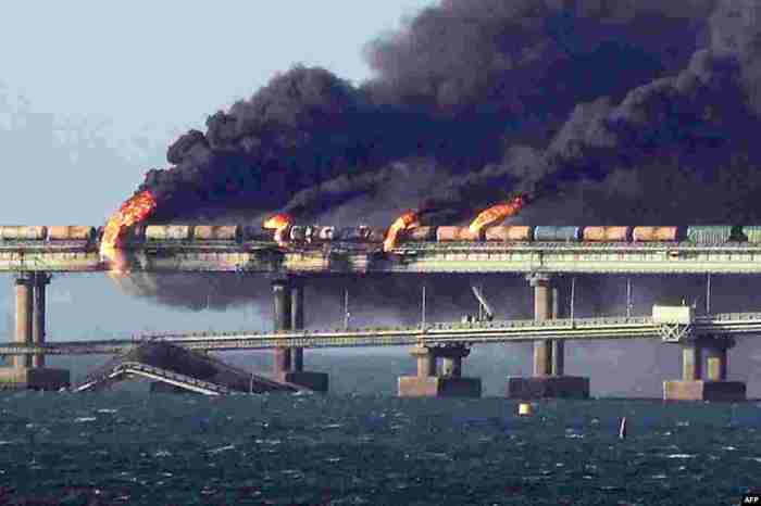 Ukrainian Army Destroys Bridge in Russia's Kursk Region - The Moscow Times Bridge collapses russias bryansk region that borders ukraine governor says
